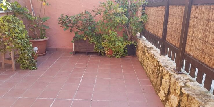 ¡Tu oasis en Rota! Planta baja con piscina en zona top de Rota !